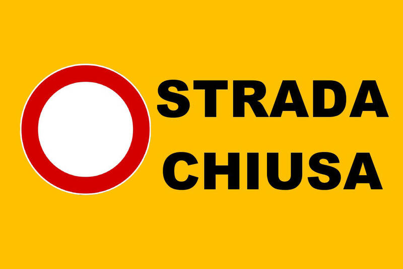 Immagine: chiusura strada